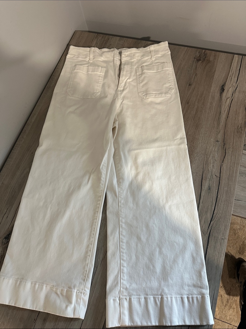 LC Lauren Conrad Cream Wide-Leg Crop Jeans